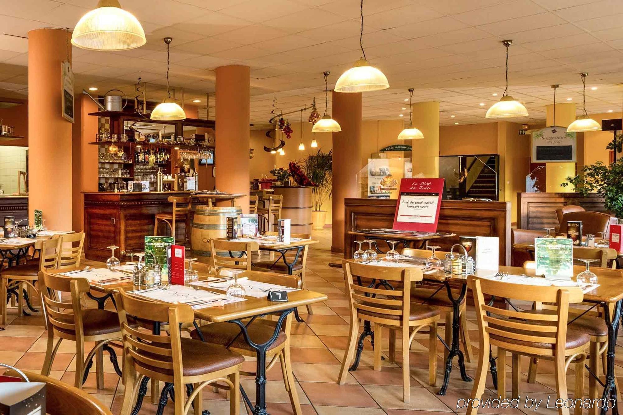 孚日圣迪耶宜必思快捷酒店 Saint-Die-des-Vosges 外观 照片